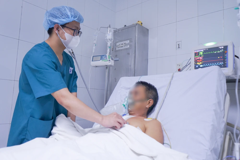Điều Trị Bệnh Tim Mạch Thuốc, Phẫu Thuật và Can Thiệp Không Phẫu Thuật