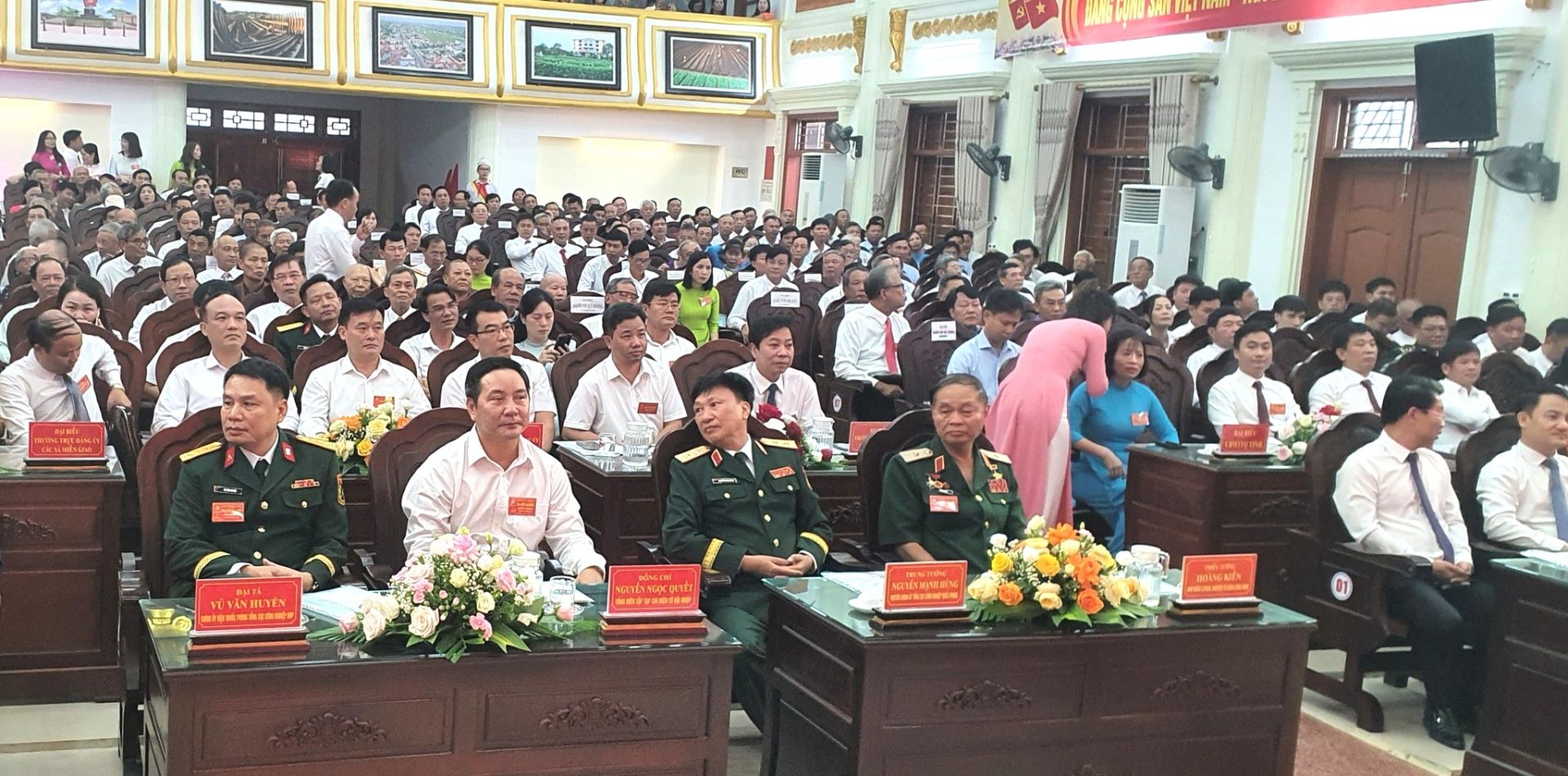 Các đại biểu tham dự Đại hội