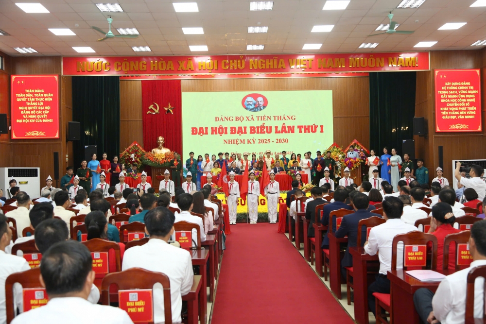 Dai Hoi Xa Tien Thang