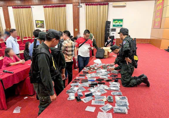 Z6915394999644 31139729f786313e18018657adeec388