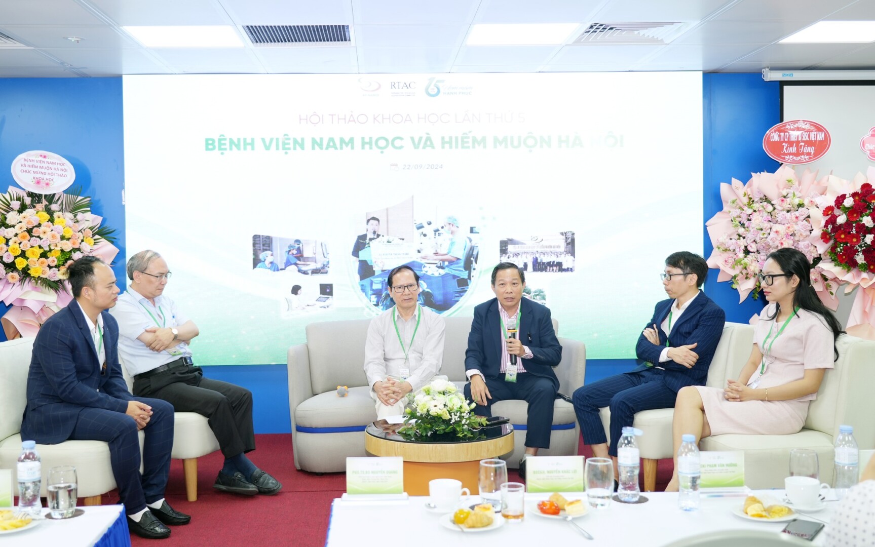 Các chuyên gia chia sẻ tại Hội thảo Khoa học lần thứ 5 năm 2024.