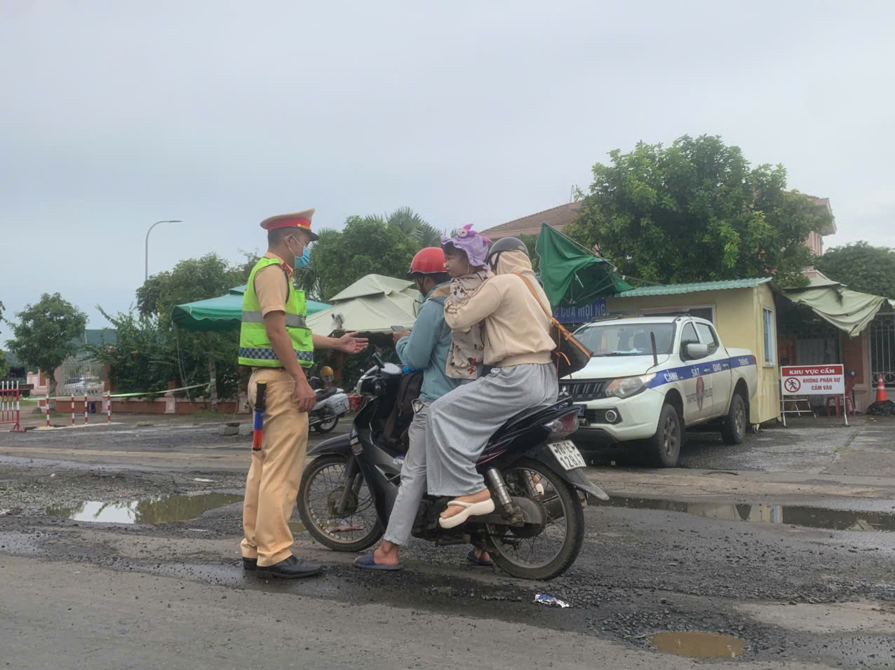 Z7396598874333 91b5652e66facac93cfefc181c3d1c94