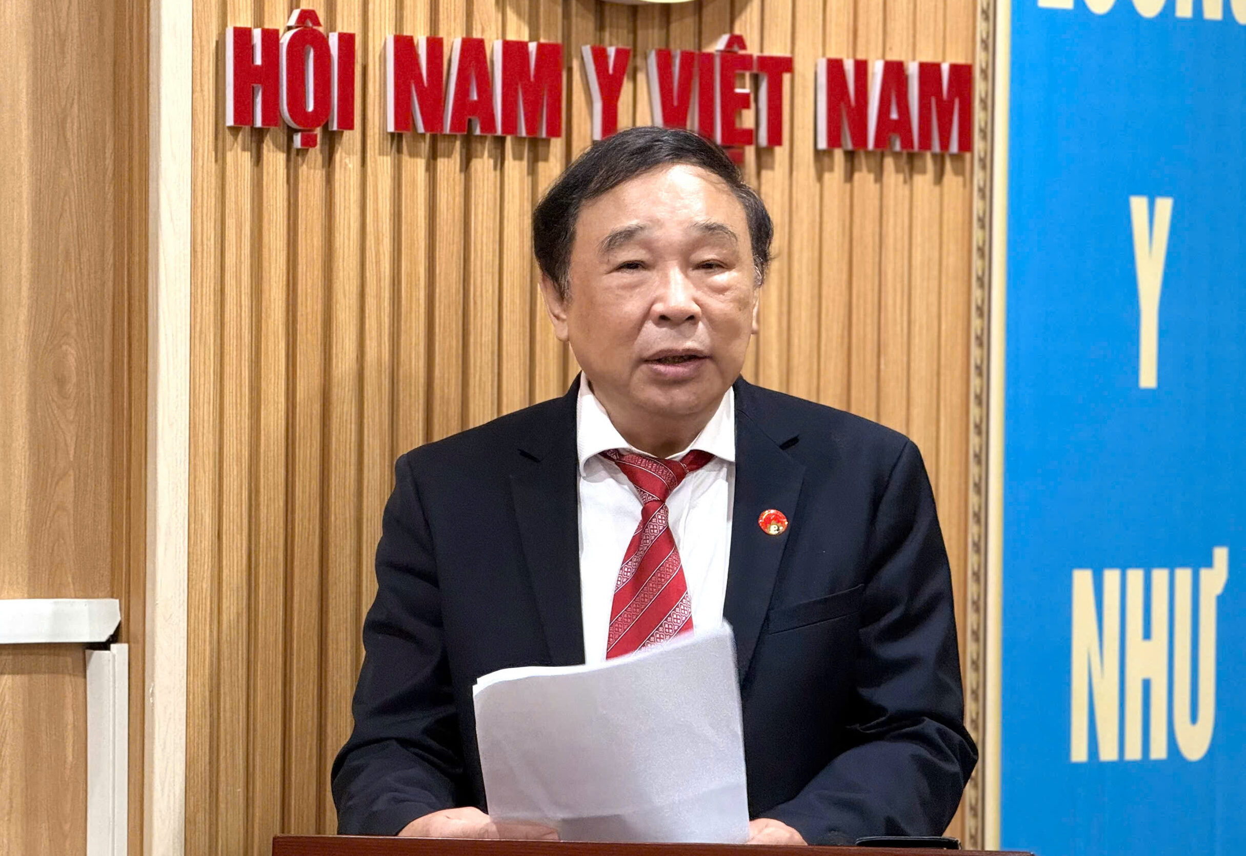 Chủ Tịch Hội Nam Y, Thầy Thuốc Nhân Dân, Giáo Sư, Tiến Sĩ, Bác Sĩ Trương Việt Bình Phát Biểu Tại Hội Nghị