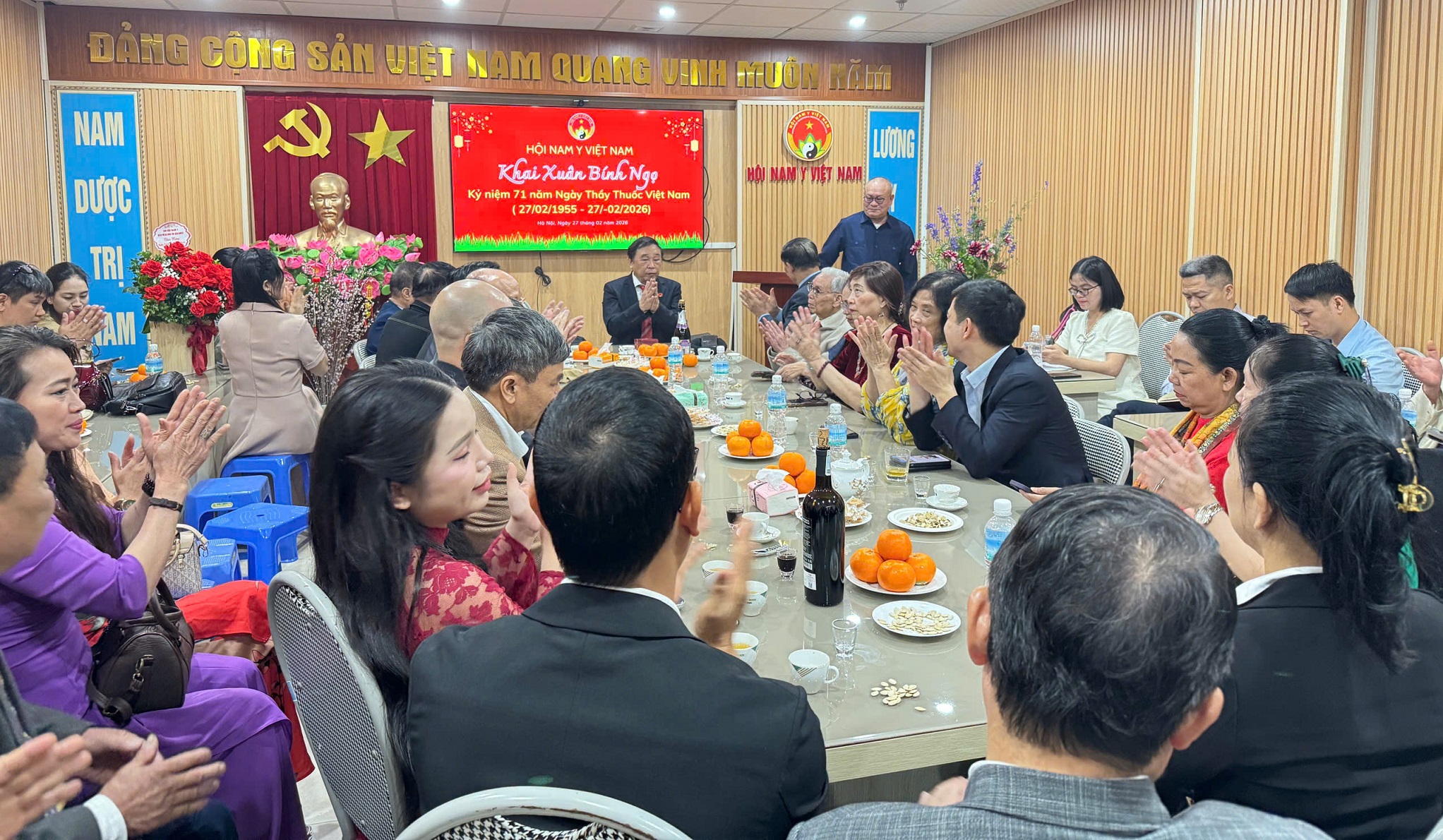 Z7568450432796 55b861d187f502965b894ccde3d60a8d